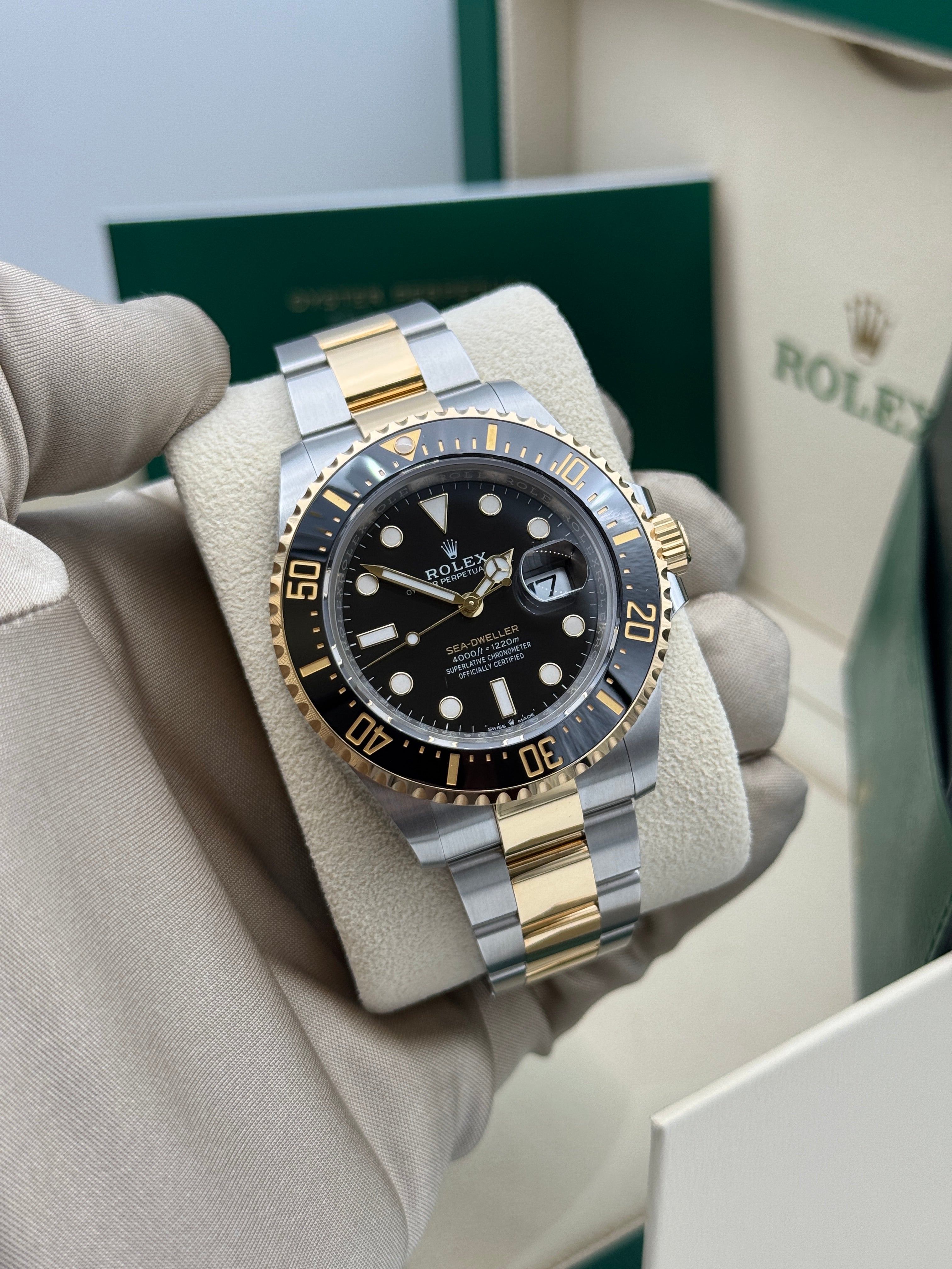 Rolex Sea-Dweller Stahl/Gold 2023 126603 by WRISTWITCHER